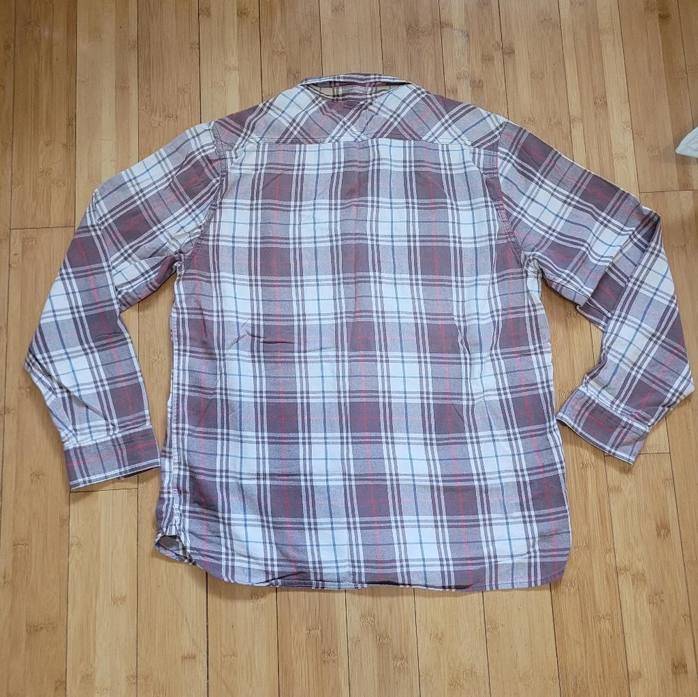 Levi's Longsleeve XXL Plaid Shirt - Picture 2 of 4